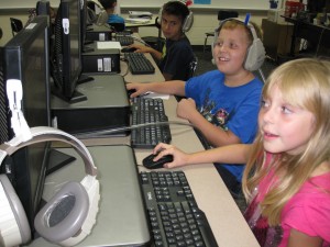 3rd grade Dillon students in the computer Lab learning on Success Maker